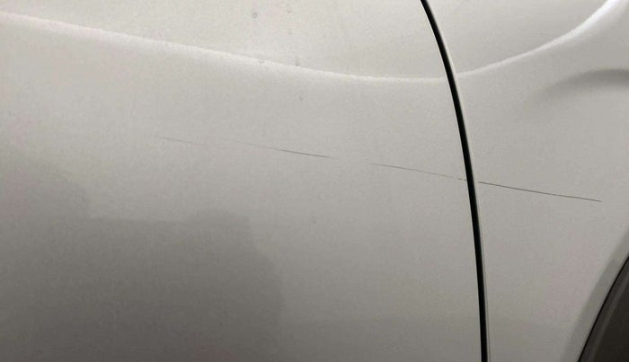 2023 Maruti FRONX ALPHA 1.0L TURBO 6 AT, Petrol, Automatic, 20,537 km, Driver-side door - Minor scratches