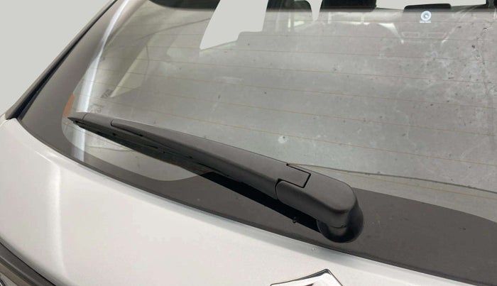 2023 Maruti FRONX ALPHA 1.0L TURBO 6 AT, Petrol, Automatic, 20,537 km, Rear Wiper