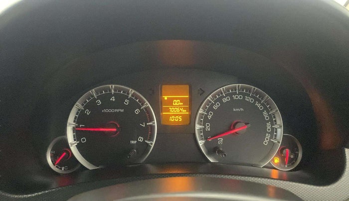 2015 Maruti Swift Dzire VXI, Petrol, Manual, 70,045 km, Odometer Image