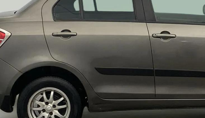 2015 Maruti Swift Dzire VXI, Petrol, Manual, 70,045 km, Right rear door - Paint minor damage