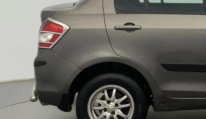 2015 Maruti Swift Dzire VXI, Petrol, Manual, 70,045 km, Right quarter panel - Paint has minor damage
