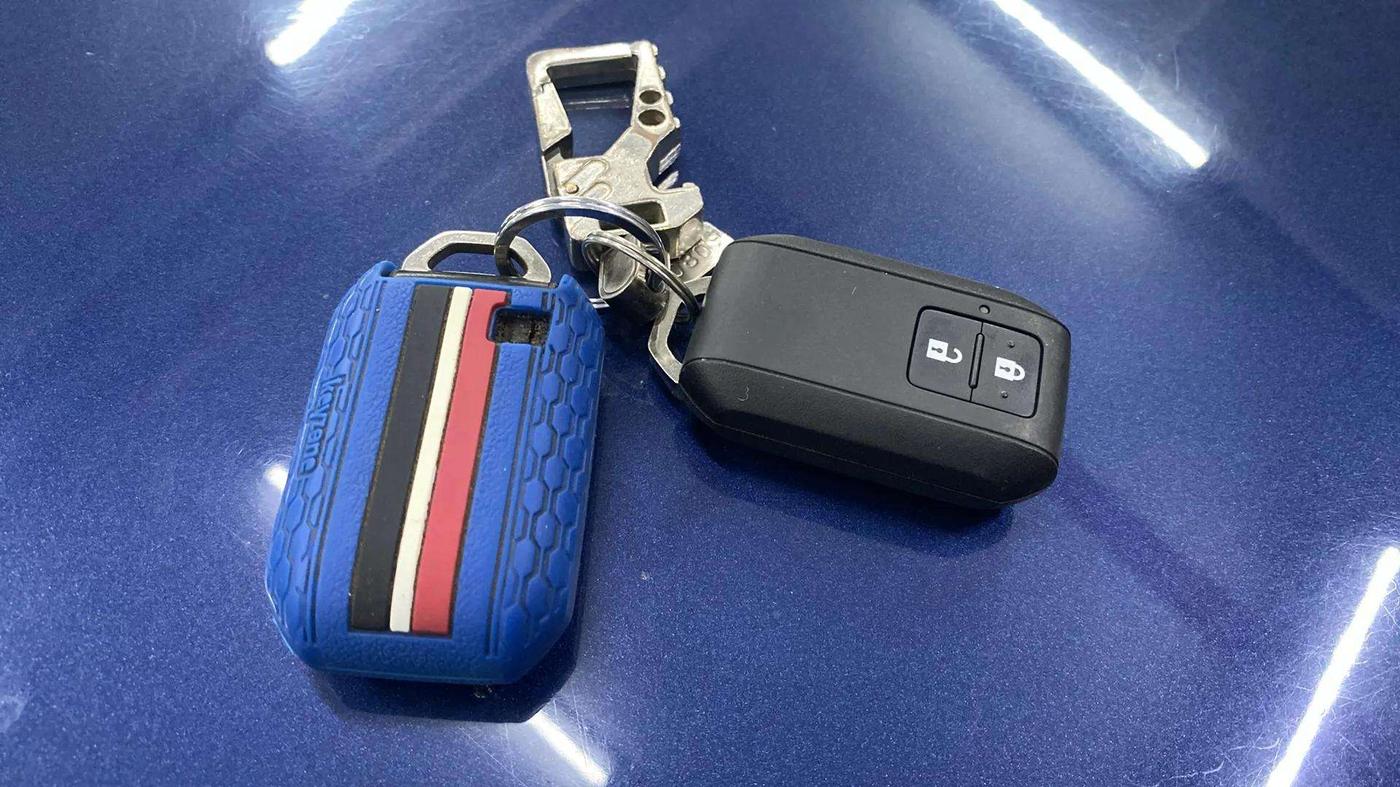 2020 Maruti IGNIS ZETA 1.2 AMT, Petrol, Automatic, 17,192 km, Key Close Up