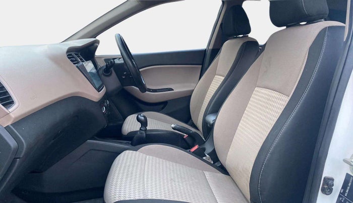 2018 Hyundai Elite i20 MAGNA EXECUTIVE 1.2, Petrol, Manual, 25,252 km, Right Side Front Door Cabin