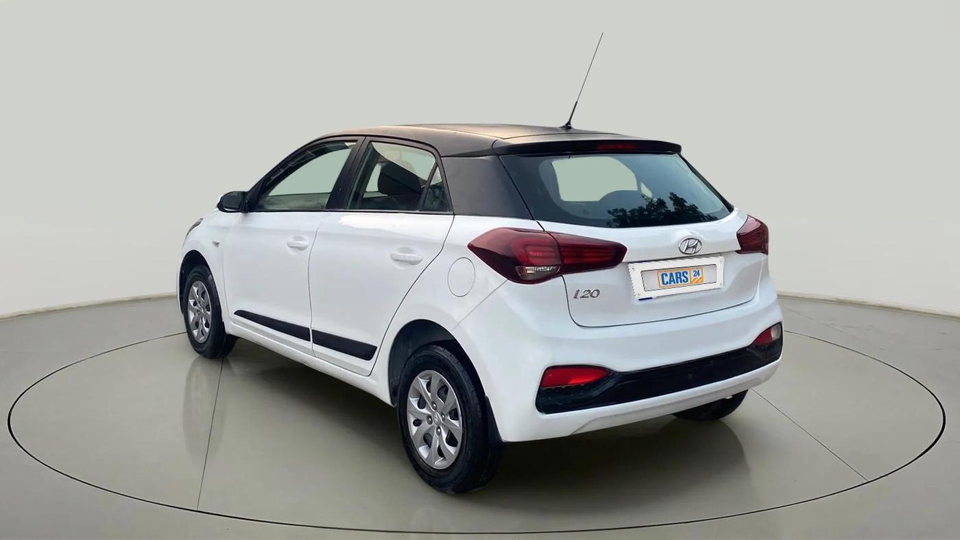 2018 Hyundai Elite i20 MAGNA EXECUTIVE 1.2, Petrol, Manual, 77,281 km, Left Back Diagonal