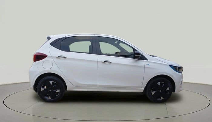 2024 Tata TIAGO EV XZ PLUS TECH LUX LONG RANGE, Electric, Automatic, 15,045 km, Right Side View