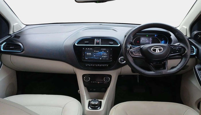 2024 Tata TIAGO EV XZ PLUS TECH LUX LONG RANGE, Electric, Automatic, 15,045 km, Dashboard