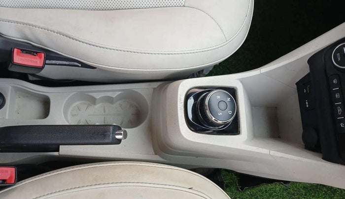 2024 Tata TIAGO EV XZ PLUS TECH LUX LONG RANGE, Electric, Automatic, 15,045 km, Gear Lever