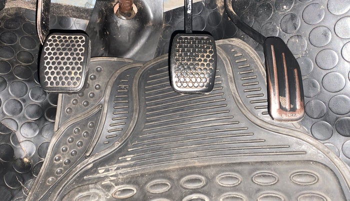 2012 Maruti Alto 800 LXI, Petrol, Manual, 62,499 km, Pedals