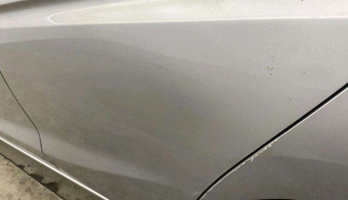 2019 Honda Jazz 1.2L I-VTEC VX CVT, Petrol, Automatic, 26,095 km, Rear left door - Minor scratches