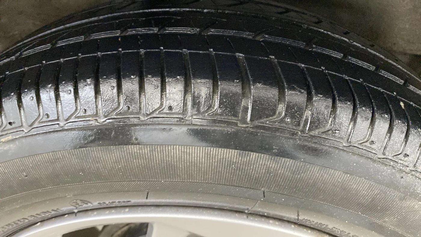 2019 Honda Jazz 1.2L I-VTEC VX CVT, Petrol, Automatic, 26,233 km, Left Front Tyre Tread