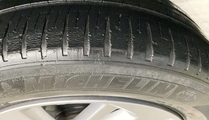 2019 Honda Jazz 1.2L I-VTEC VX CVT, Petrol, Automatic, 26,095 km, Right Rear Tyre Tread