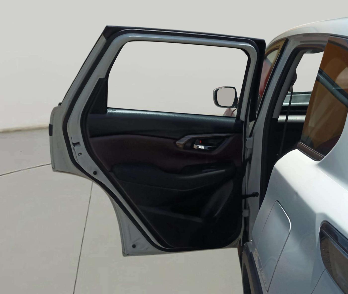 2023 Maruti Grand Vitara DELTA CNG, CNG, Manual, 65,480 km, LHS Rear Door