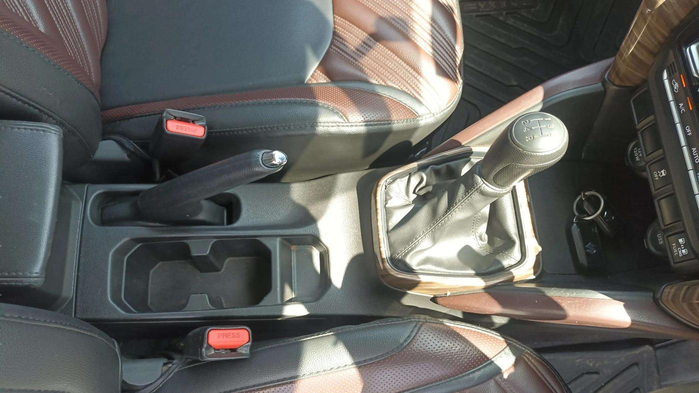 2023 Maruti Grand Vitara DELTA CNG, CNG, Manual, 65,480 km, Gear Lever