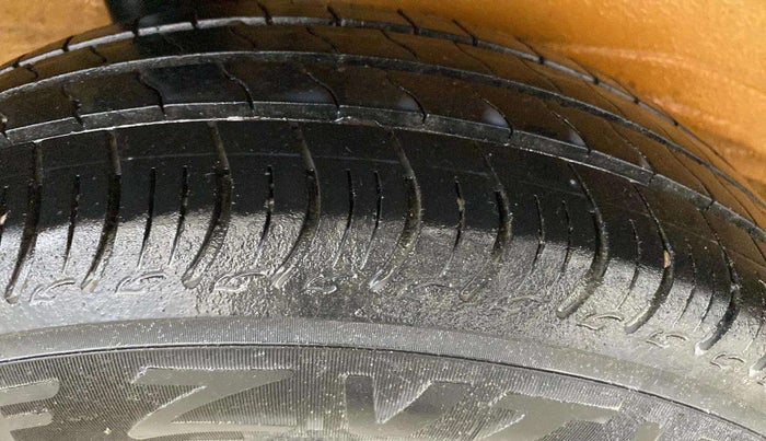 2019 Maruti S PRESSO VXI+, Petrol, Manual, 43,177 km, Left Front Tyre Tread