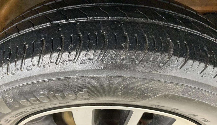 2019 Maruti S PRESSO VXI+, Petrol, Manual, 43,177 km, Right Front Tyre Tread