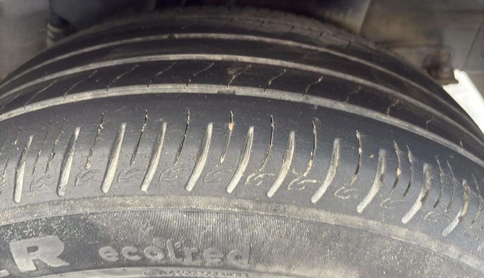 2022 Hyundai VENUE SX 1.5 CRDI, Diesel, Manual, 69,079 km, Left Rear Tyre Tread