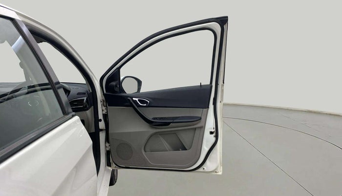 2019 Tata Tiago XZ PLUS PETROL, Petrol, Manual, 76,412 km, RHS Front Door