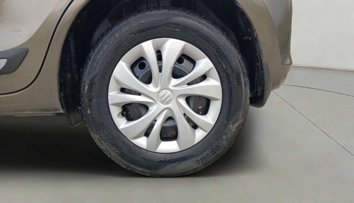 2022 Maruti Swift VXI, CNG, Manual, 49,210 km, Left Rear Wheel