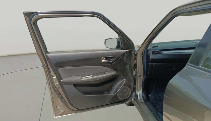 2022 Maruti Swift VXI, CNG, Manual, 49,210 km, LHS Front Door
