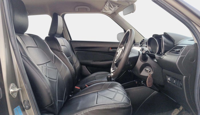 2022 Maruti Swift VXI, CNG, Manual, 49,210 km, Right Side Front Door Cabin