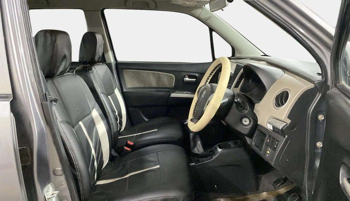 2014 Maruti Wagon R 1.0 LXI CNG, CNG, Manual, 39,590 km, Right Side Front Door Cabin