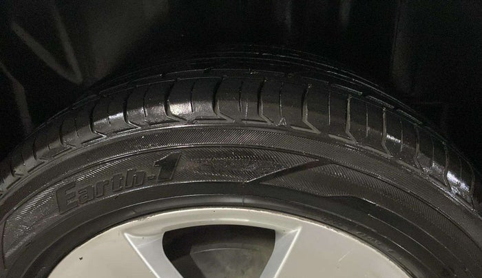 2017 Skoda Rapid STYLE 1.5 TDI AT, Diesel, Automatic, 56,758 km, Left Rear Tyre Tread