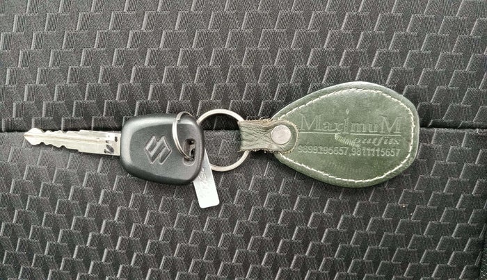 2021 Maruti Baleno SIGMA PETROL 1.2, Petrol, Manual, 9,590 km, Key Close Up