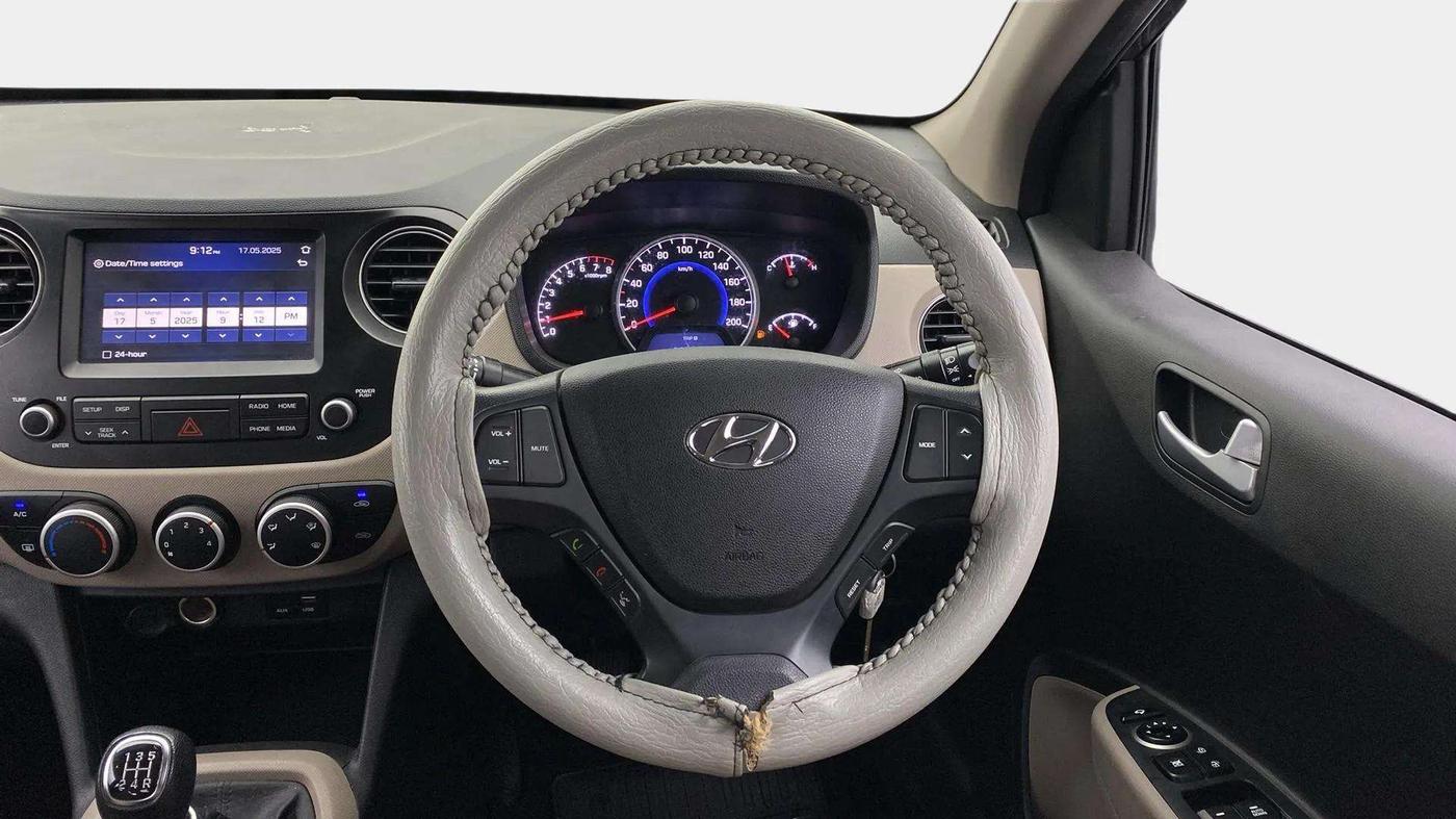 2020 Hyundai Grand i10 SPORTZ 1.2 KAPPA VTVT, Petrol, Manual, 22,061 km, Steering Wheel Close Up