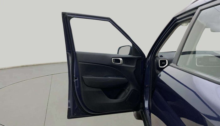 2021 Hyundai VENUE S 1.2, Petrol, Manual, 58,008 km, LHS Front Door