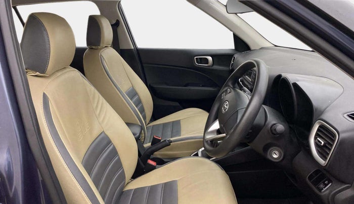 2021 Hyundai VENUE S 1.2, Petrol, Manual, 58,008 km, Right Side Front Door Cabin