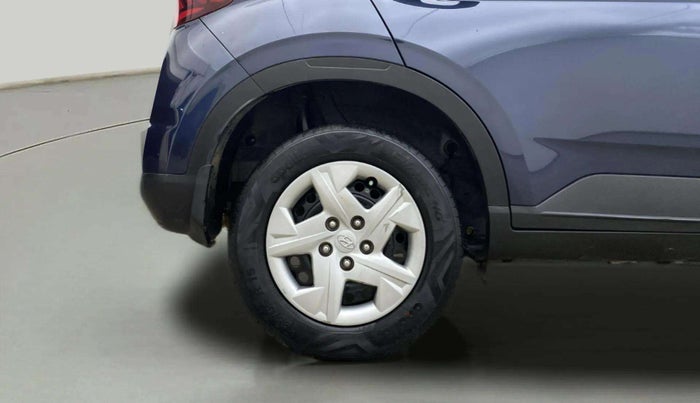 2021 Hyundai VENUE S 1.2, Petrol, Manual, 58,008 km, Right Rear Wheel