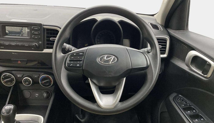 2021 Hyundai VENUE S 1.2, Petrol, Manual, 58,008 km, Steering Wheel Close Up