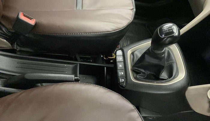 2019 Hyundai NEW SANTRO SPORTZ CNG, CNG, Manual, 72,834 km, Gear Lever