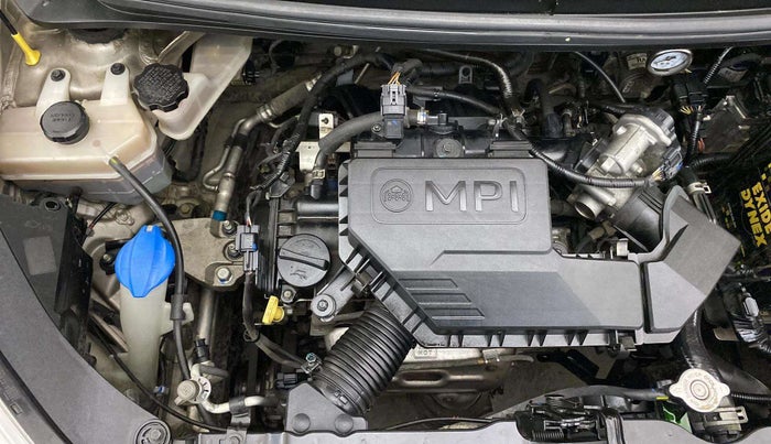 2019 Hyundai NEW SANTRO SPORTZ CNG, CNG, Manual, 72,834 km, Engine View - Right