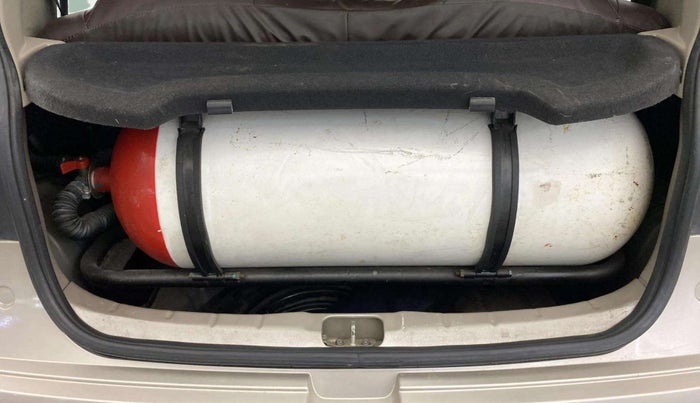 2019 Hyundai NEW SANTRO SPORTZ CNG, CNG, Manual, 72,834 km, Boot Inside