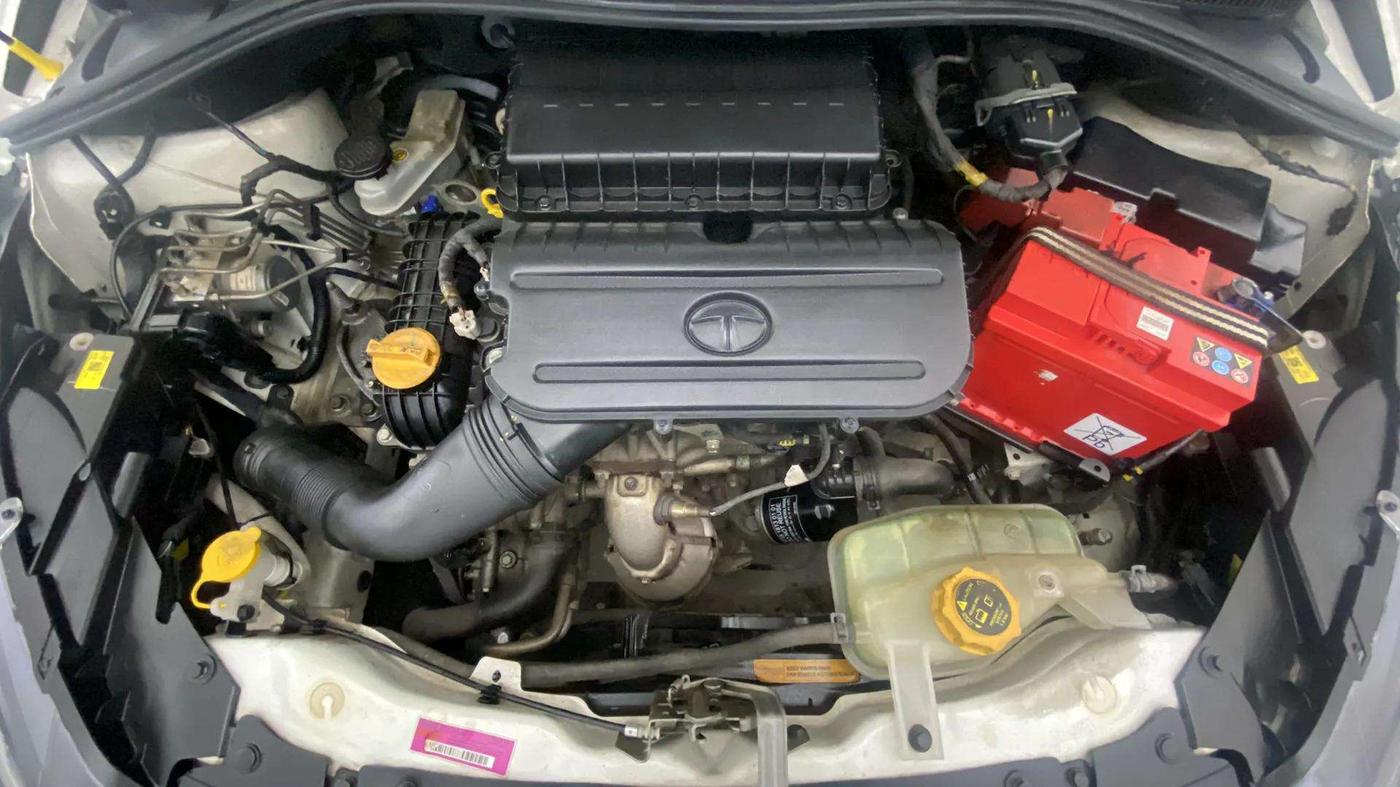 2023 Tata TIGOR XM CNG, CNG, Manual, 48,449 km, Engine View