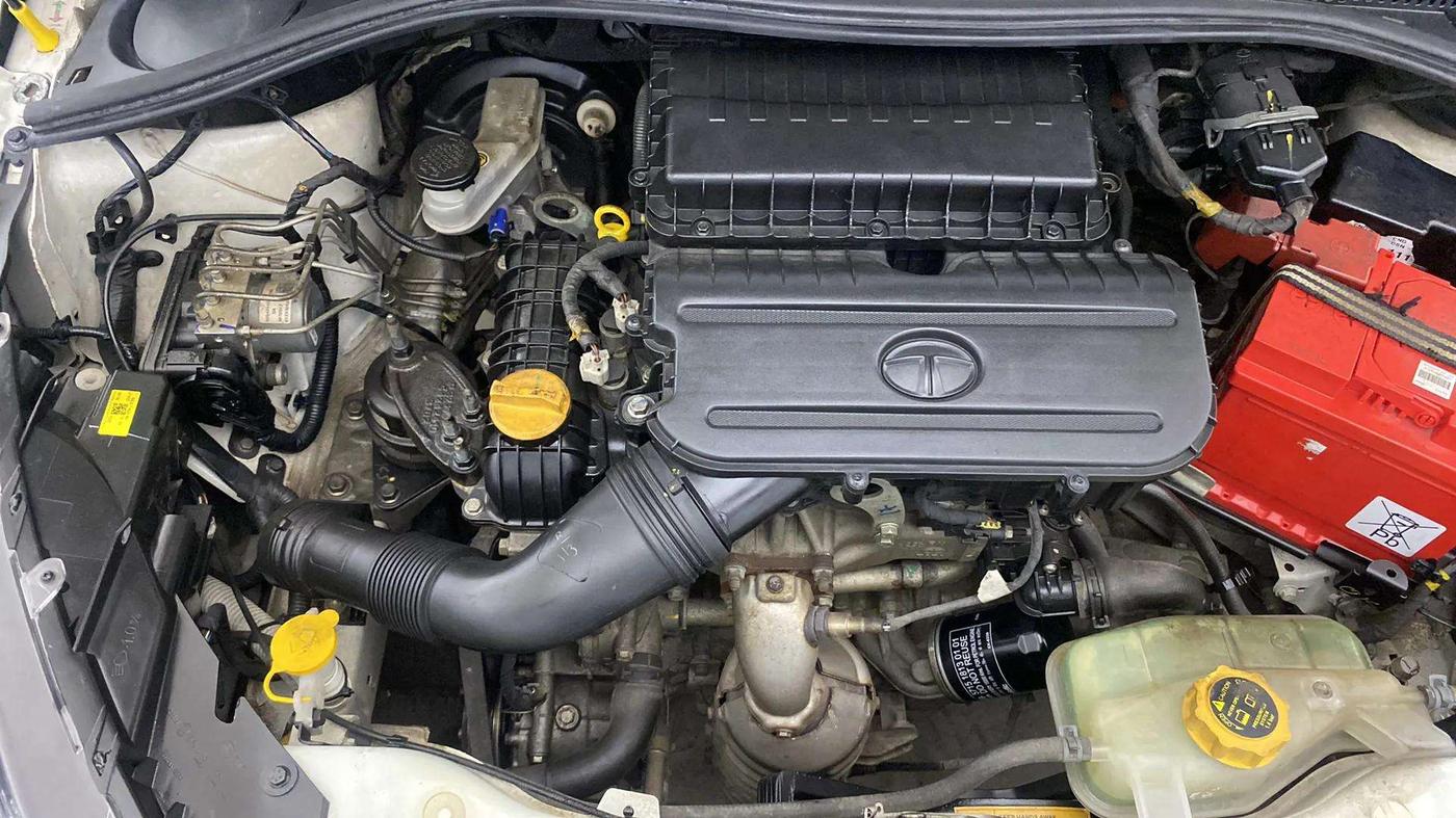 2023 Tata TIGOR XM CNG, CNG, Manual, 48,449 km, Engine View - Right