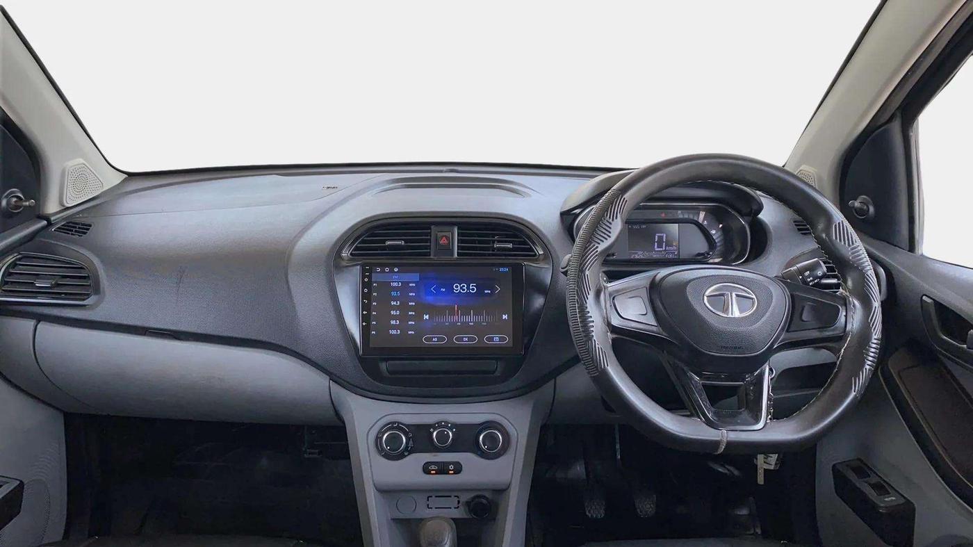 2023 Tata Tiago XE PETROL, CNG, Manual, 25,867 km, Dashboard