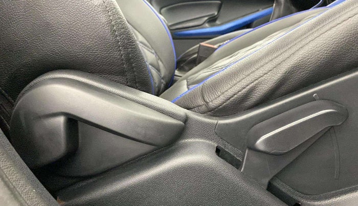 2019 Ford Ecosport TITANIUM 1.5L SIGNATURE EDITION (SUNROOF) DIESEL, Diesel, Manual, 74,954 km, Driver Side Adjustment Panel