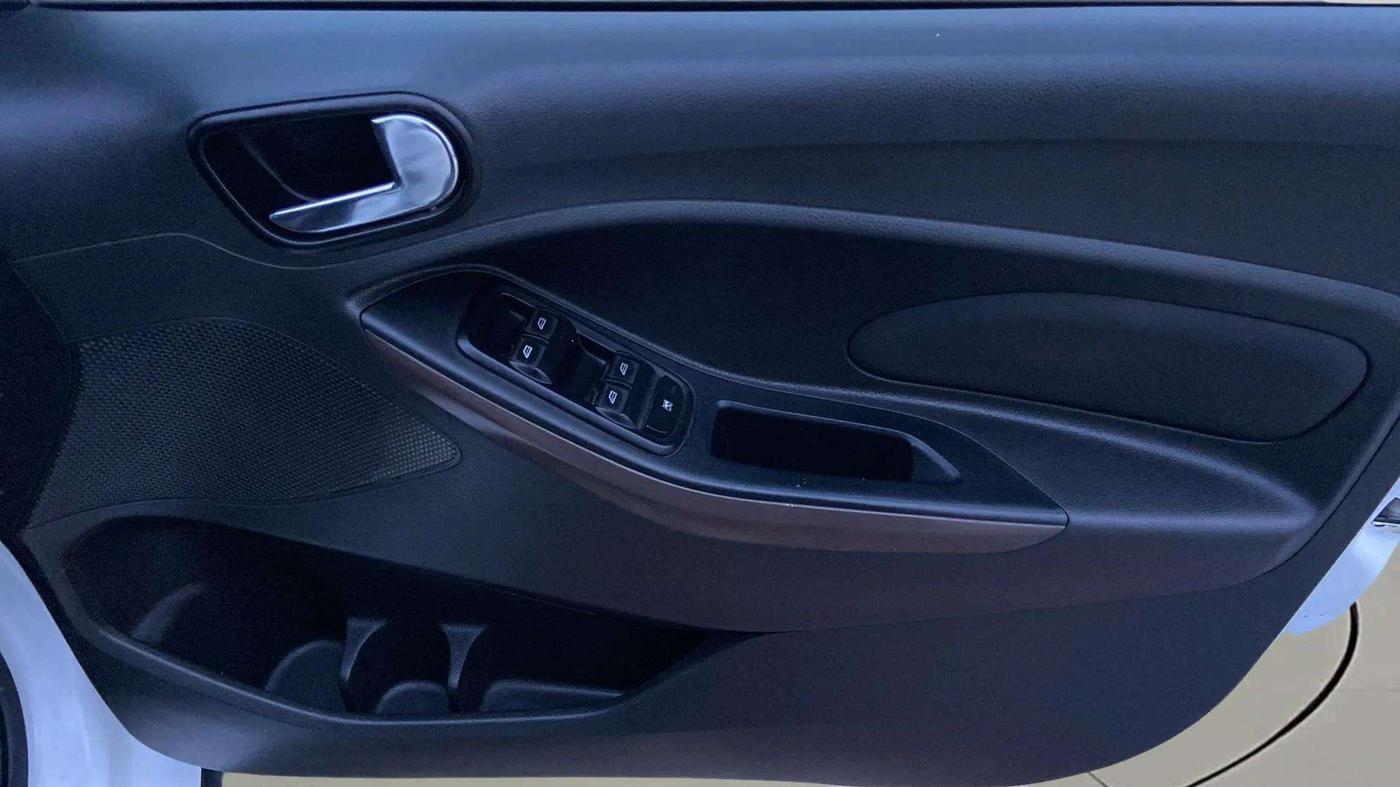 2019 Ford FREESTYLE TITANIUM PLUS 1.5 DIESEL, Diesel, Manual, 46,277 km, Driver Side Door Panels Control