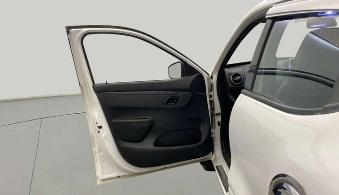 2019 Renault Kwid RXL, Petrol, Manual, 38,013 km, LHS Front Door