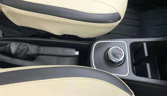 2023 Renault Kwid CLIMBER 1.0 AMT Dual Tone , Petrol, Automatic, 6,316 km, Gear Lever