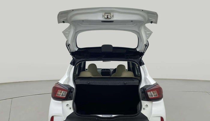 2023 Renault Kwid CLIMBER 1.0 AMT Dual Tone , Petrol, Automatic, 6,316 km, Boot Door Open