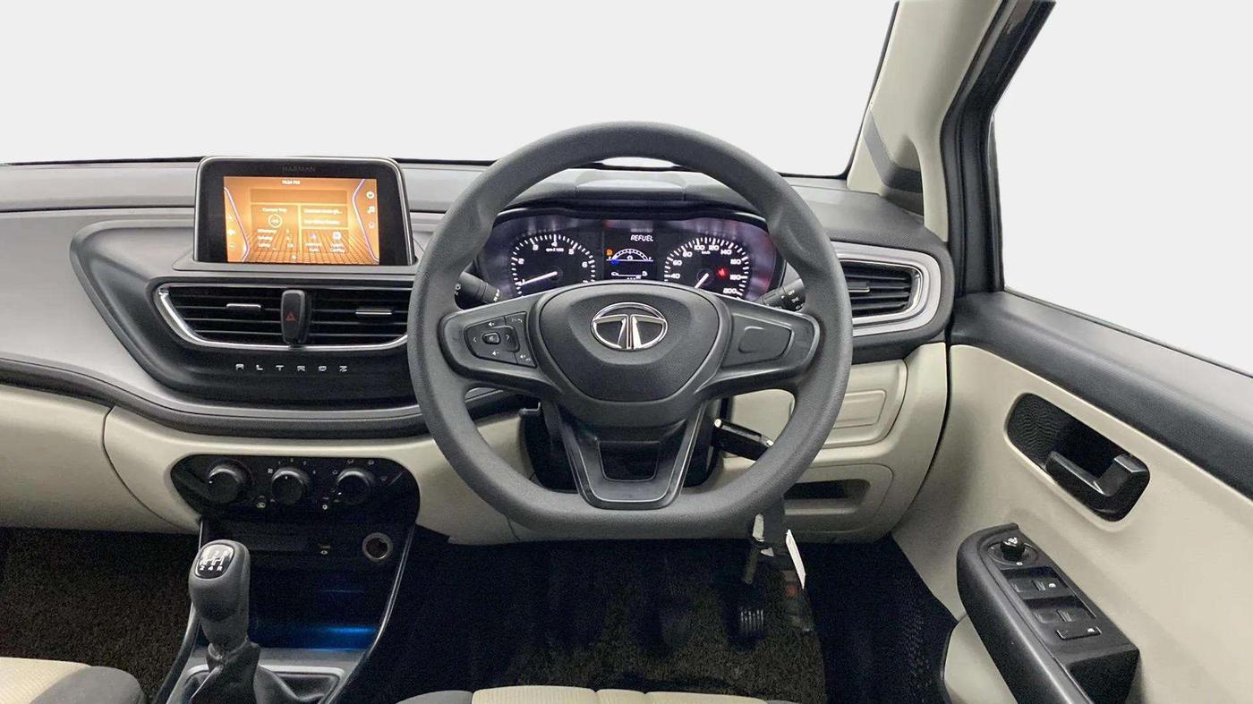 2021 Tata ALTROZ XM PLUS PETROL, Petrol, Manual, 39,295 km, Steering Wheel Close Up