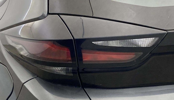 2021 Tata ALTROZ XM PLUS PETROL, Petrol, Manual, 39,295 km, Left tail light - Minor scratches
