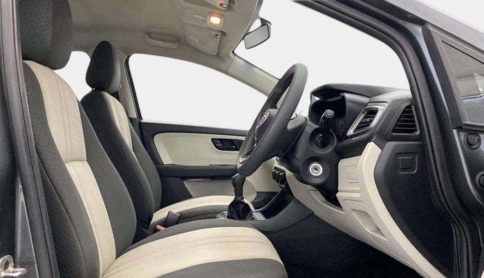 2021 Tata ALTROZ XM PLUS PETROL, Petrol, Manual, 39,295 km, Right Side Front Door Cabin