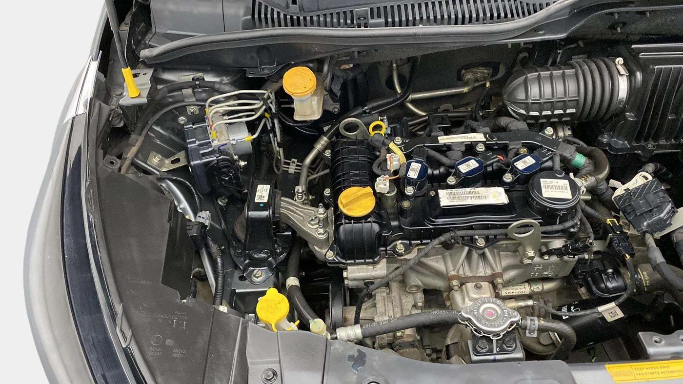 2021 Tata ALTROZ XM PLUS PETROL, Petrol, Manual, 39,295 km, Engine View - Right