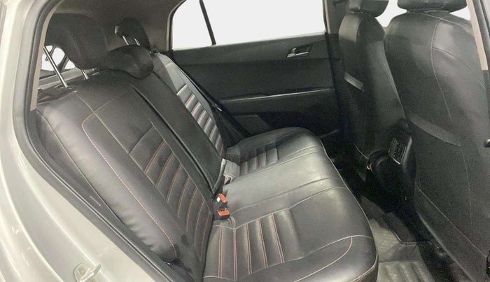 2016 Hyundai Creta SX PLUS AT 1.6 PETROL, Petrol, Automatic, 40,521 km, Right Side Rear Door Cabin