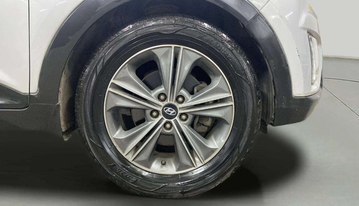 2016 Hyundai Creta SX PLUS AT 1.6 PETROL, Petrol, Automatic, 40,521 km, Right Front Wheel