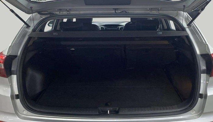 2016 Hyundai Creta SX PLUS AT 1.6 PETROL, Petrol, Automatic, 40,521 km, Boot Open Zoomed View